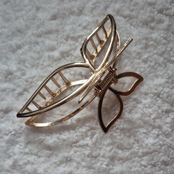 Gold Butterfly Hair Clip - Picture 4 of 4